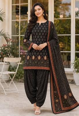 Black blended cotton printed kurta sets 1