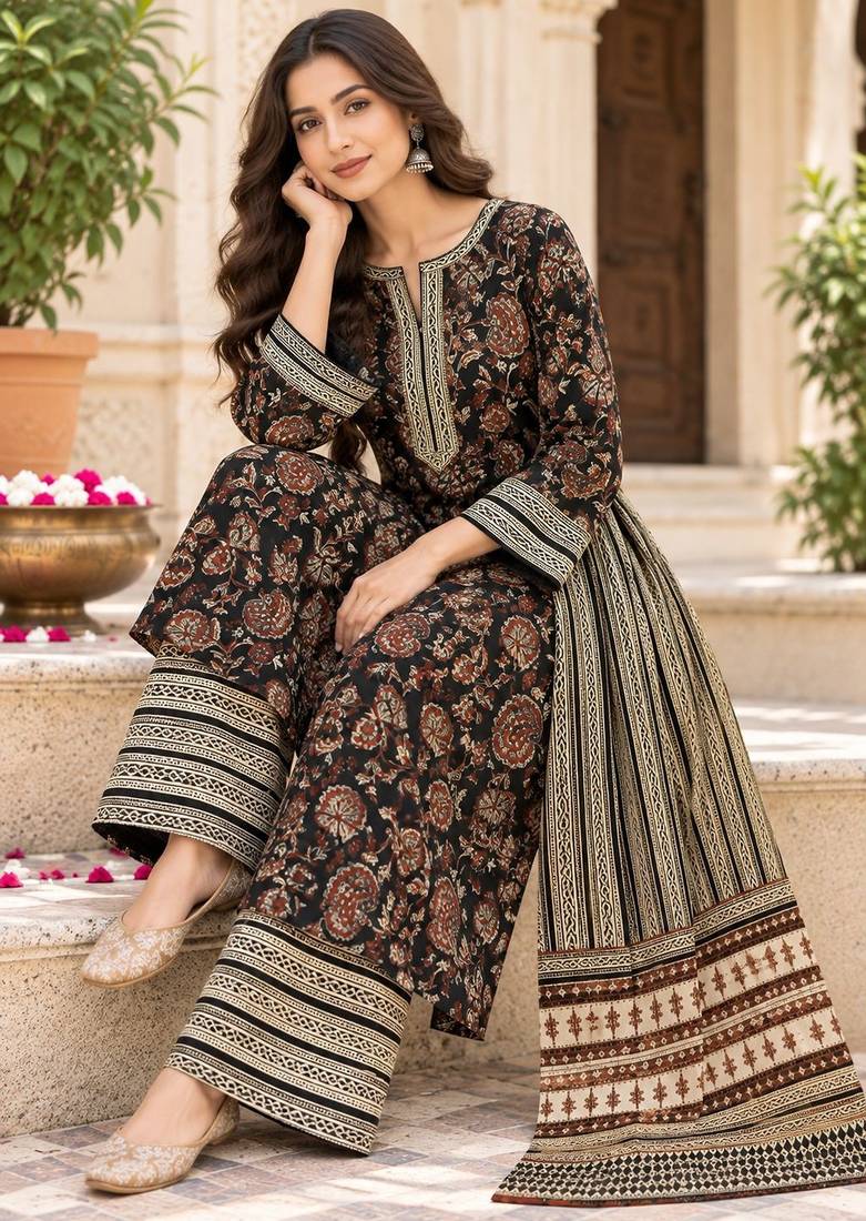Black blended cotton printed kurta sets