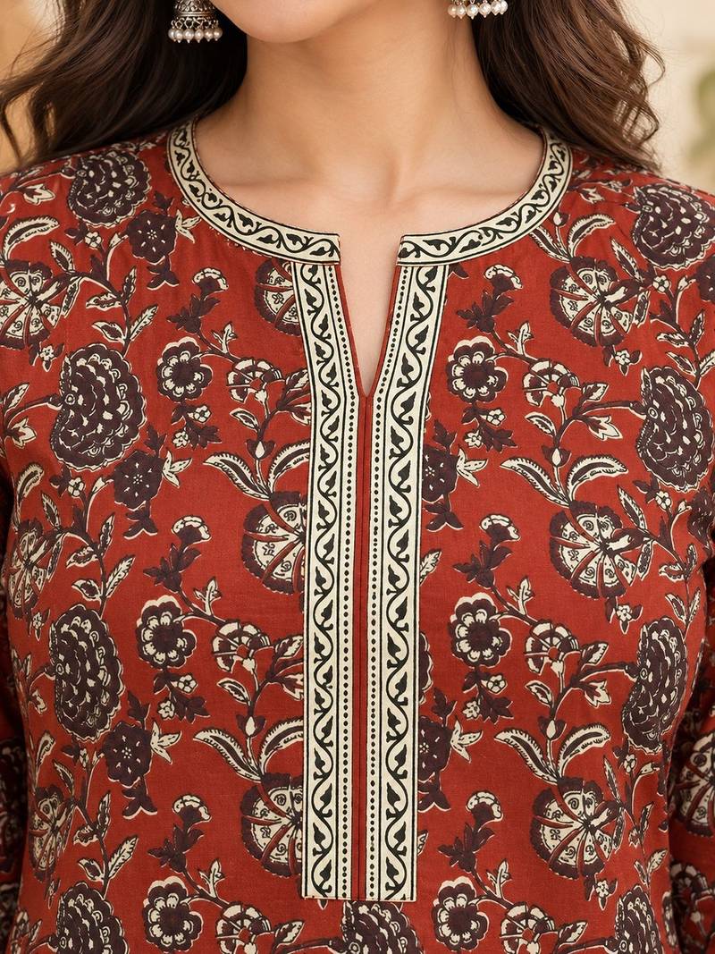 Maroon blended cotton printed kurta sets