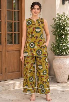 Mustard blended cotton printed kurta sets 5