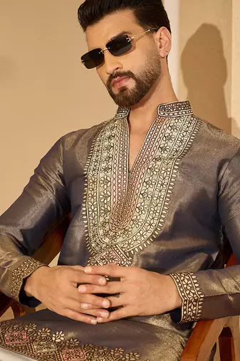 Men’s violet silk blend kurta with solid embroidered | trendy ethnic wear for festive, wedding & party occasions