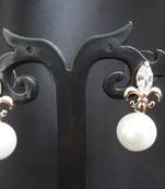 Pearl drop Earrings