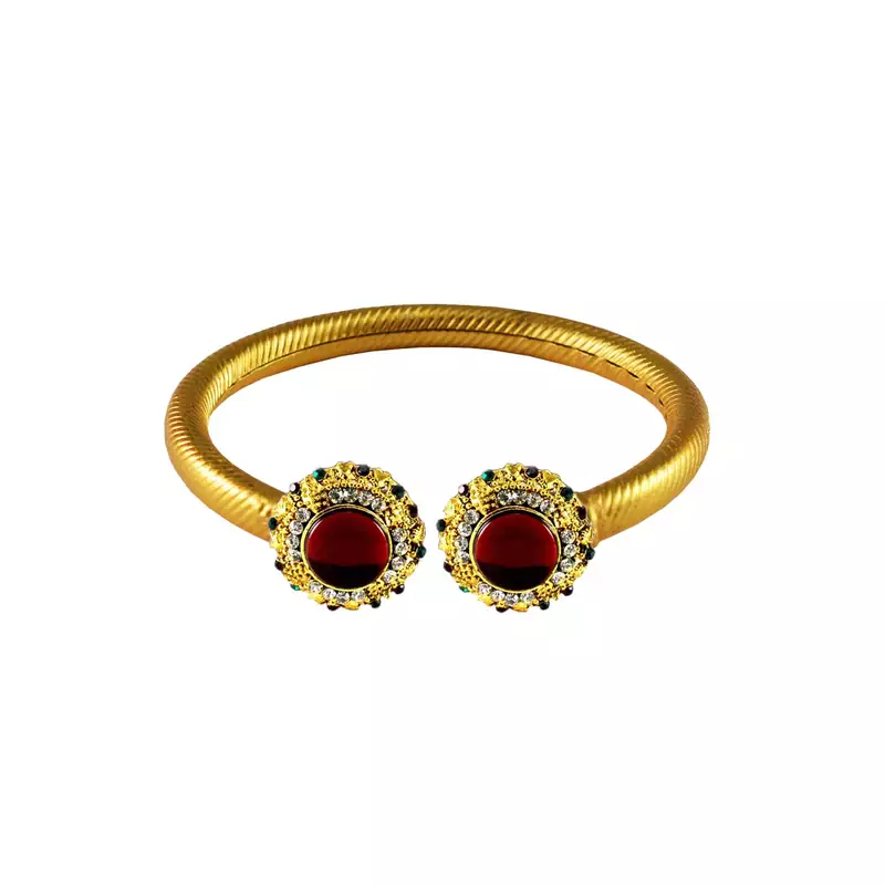 Gold Platted Bangle Free Size