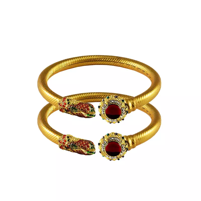 Gold Platted Bangle Free Size