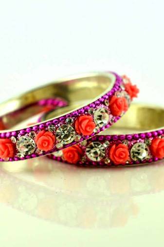 Brass Stone Moti Bangles