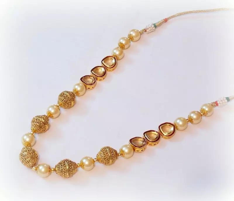ELEGANT KUNDAN PEARL NECKLACE