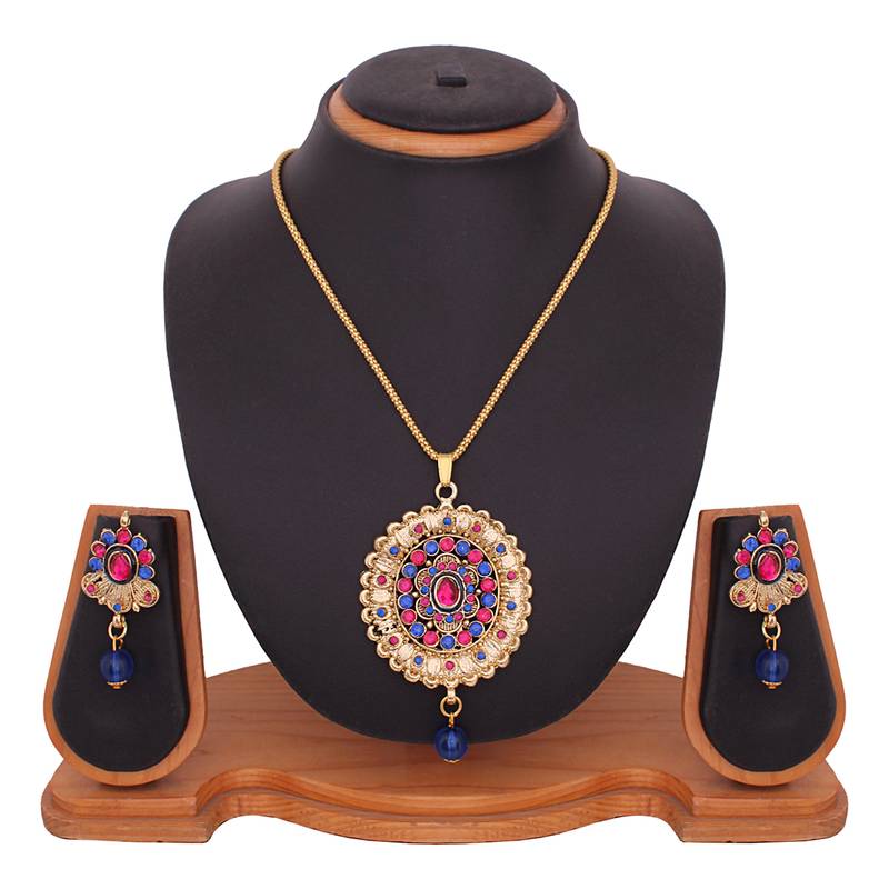 Designer Diamond Pendant  Set