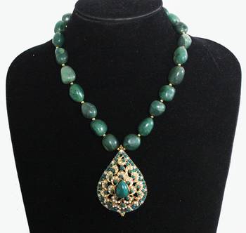 Green Jadau Stones Necklace 1