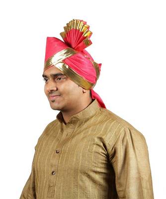 Ekolhapuri Fuchsia Jari Lining With Broad Plain Golden Border Polyester Pheta (Turban) 2