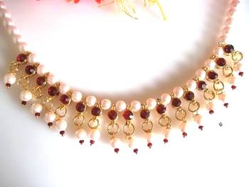Dark Maroon pearl necklace 2