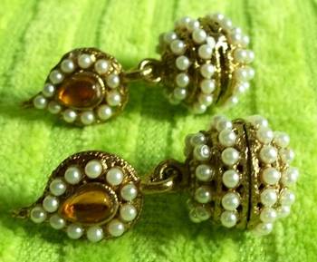 Yellow Leaf Pearl Earrings 3