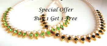 Buy 1 get 1 free pearl necklace set 2