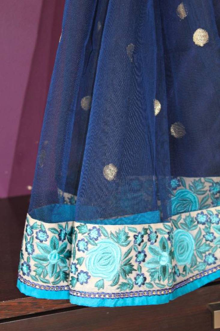 Turquoise & Navy Blue Stunner