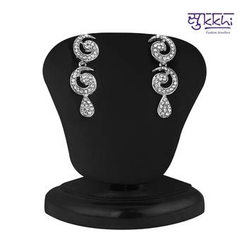 Sukkhi Glimmery Rhodium plated AD Stone Necklace Set 3