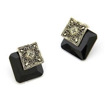 Elegant Black Square Studs 1