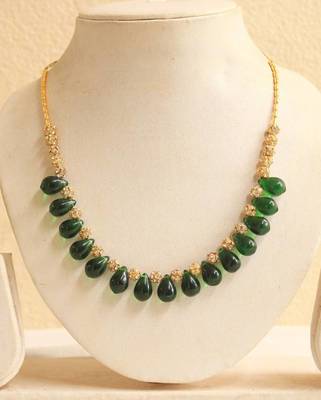 Beautiful Handmade Green Necklace  1