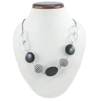  Elegant "Black And White Stripes" Corporate Statement Necklace In Black Onyx Gemstone Design 1
