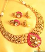 Antique Gold Look Paisley Necklace Set