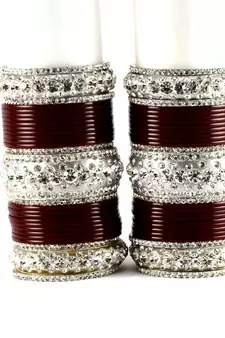 personalized acrylic metel suhag punjabi bridal bangles set colour maroon  size-2.4,2.6,2.8,2.10