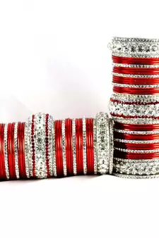 personalized brass metel suhag punjabi bridal bangles set colour red  size-2.4,2.6,2.8,2.10