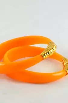 acrylic bangles size-2.4,2.6,2.8'