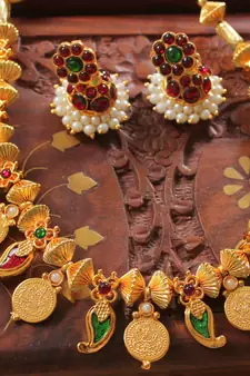 Mesmerising Handmade Multicolour Mango Coin Necklace Set