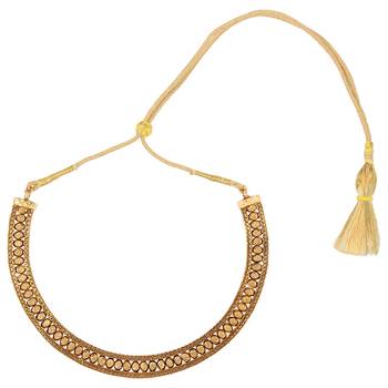 Delicate Golden South Indian Necklace Set Jewelry 2