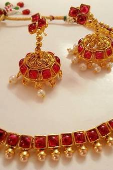Lovely Pink Necklace Set