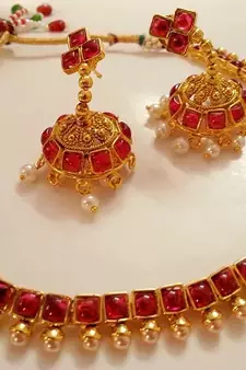 Lovely Pink Necklace Set
