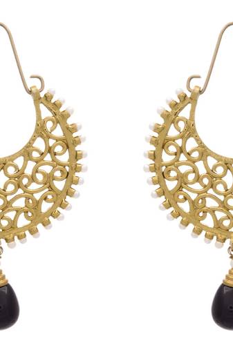Ravishing & Radiant Designer Bali with Black Dangler
