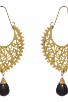 Ravishing & Radiant Designer Bali with Black Dangler