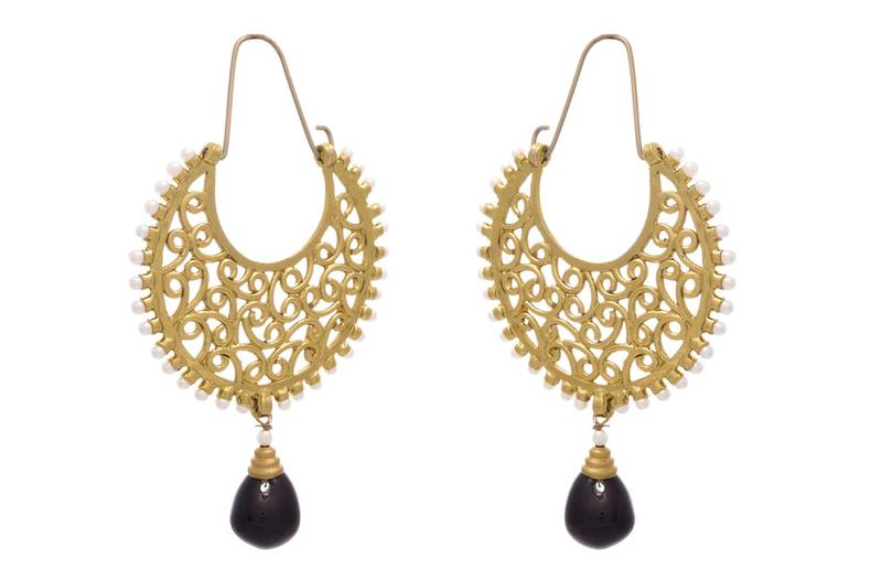 Ravishing & Radiant Designer Bali with Black Dangler