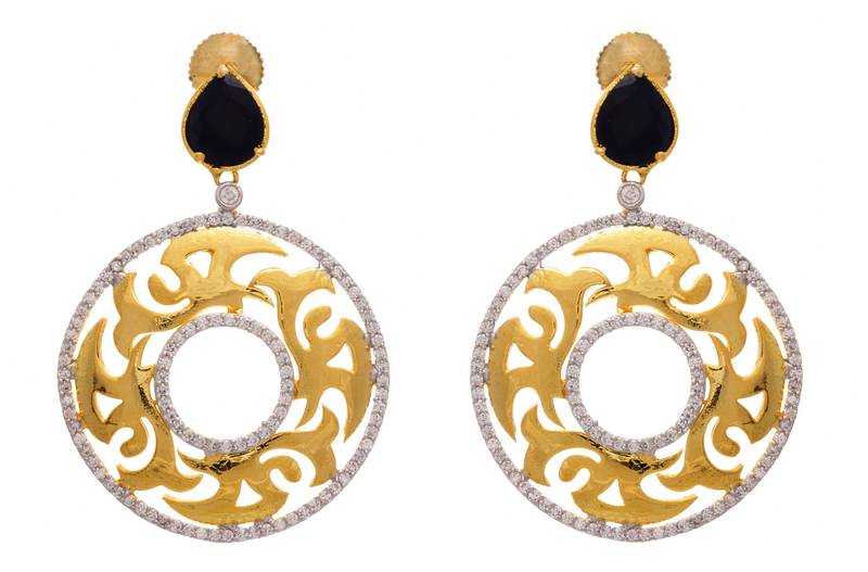 Dazzling Cz Diamond Gold Designer Earring.