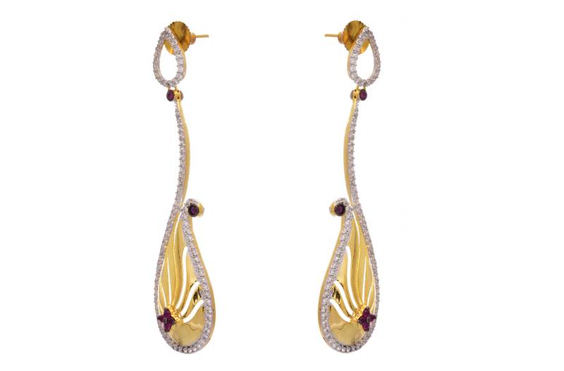 Awesome American Diamond Designer Gold Earring.