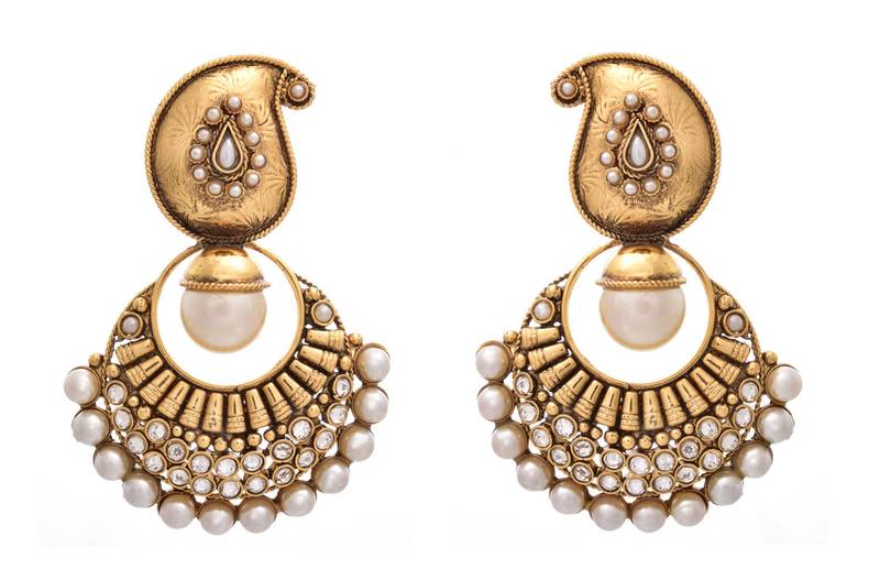Stunning Kairi Designer Gold Earrings.