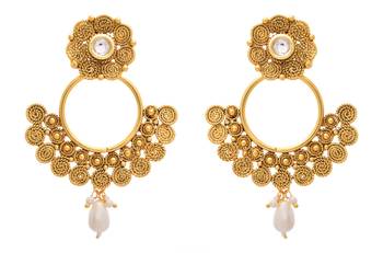 Fab Floral Gold Designer Earring. 1