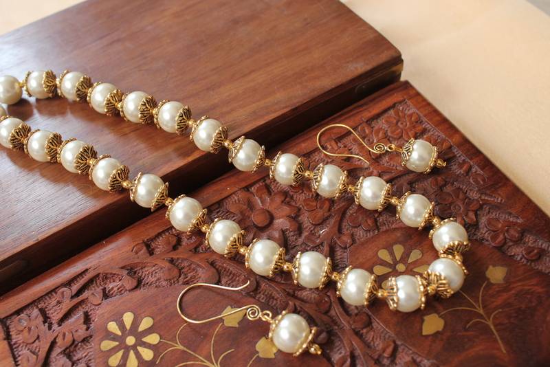 DESIGNER ANTIQUE HANDMADE PEARL NECKLACE SET - DJ17010