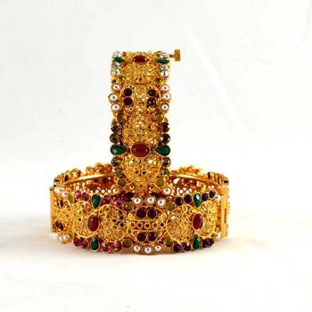 micro gold platted cz stone,polki with skrew system bangals size-2.6,2.8 1
