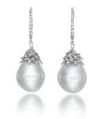 Traditional Yellow Gold Plated Earring