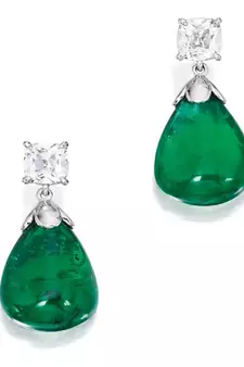 Traditional Yellow Gold Plated Earring