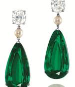 Traditional Yellow Gold Plated Earring