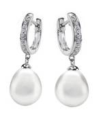 Traditional Yellow Gold Plated Earring