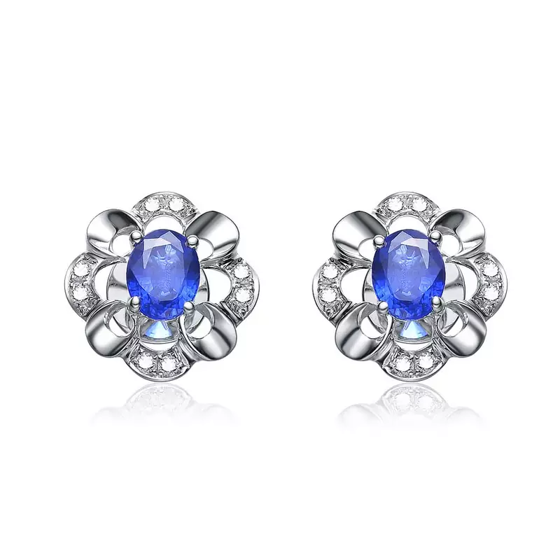 Traditional Yellow Gold Plated Earring