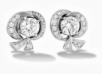 Traditional Yellow Gold Plated Earring 1