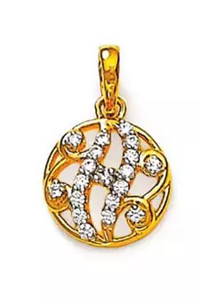 Fashionable Design Diamond Pendant