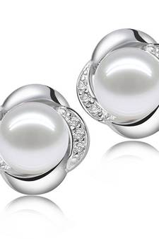 White Gold Plated Earring