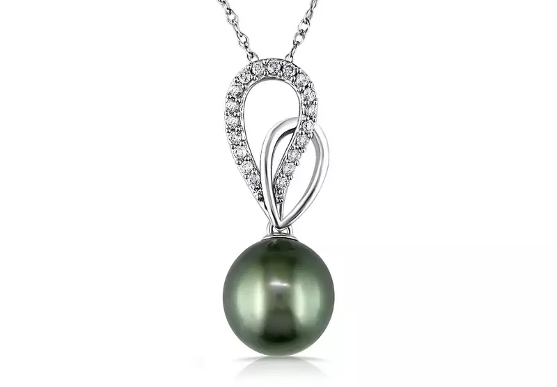 Sterling Silver Pendant Made With Cubic Zirconia