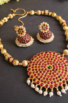 Beautiful Handmade Kemp Temple Necklace Set 