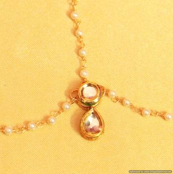Kundan & Pearl Elegant Maathapatti 2