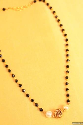 Antique Carved Bead Pearl Mangalsutra